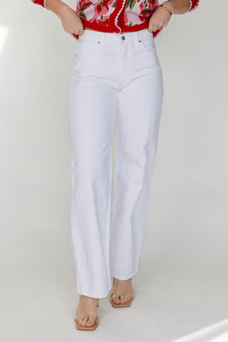 Avery Jean - White