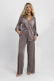 Catch Feelings Mocha Grey Plisse Set - JO+CO