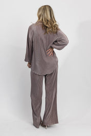 Catch Feelings Mocha Grey Plisse Set - JO+CO