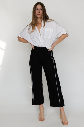 Nicolete Barrel Jean Twist - Black