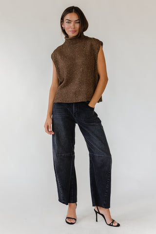Finley Sweater Vest - Brown