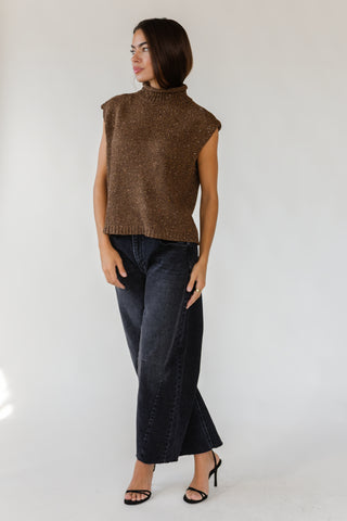Finley Sweater Vest - Brown