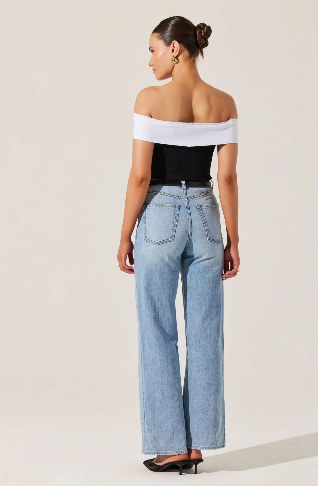 ASTR The Label Rochelle Sweater Top - Final Sale - JO+CO