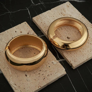 Blaise Statement Bangle: Gold - JO+CO