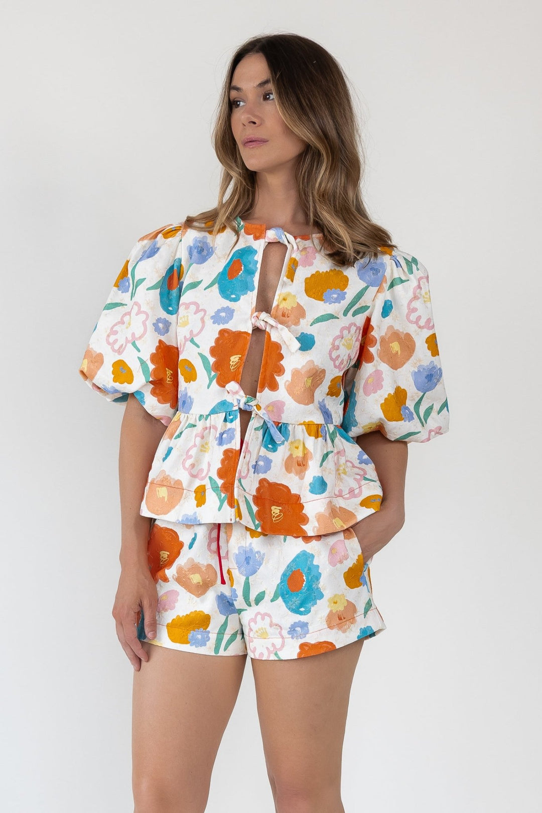 Bloom Burst Floral Jacquard Shorts - Final Sale - JO+CO