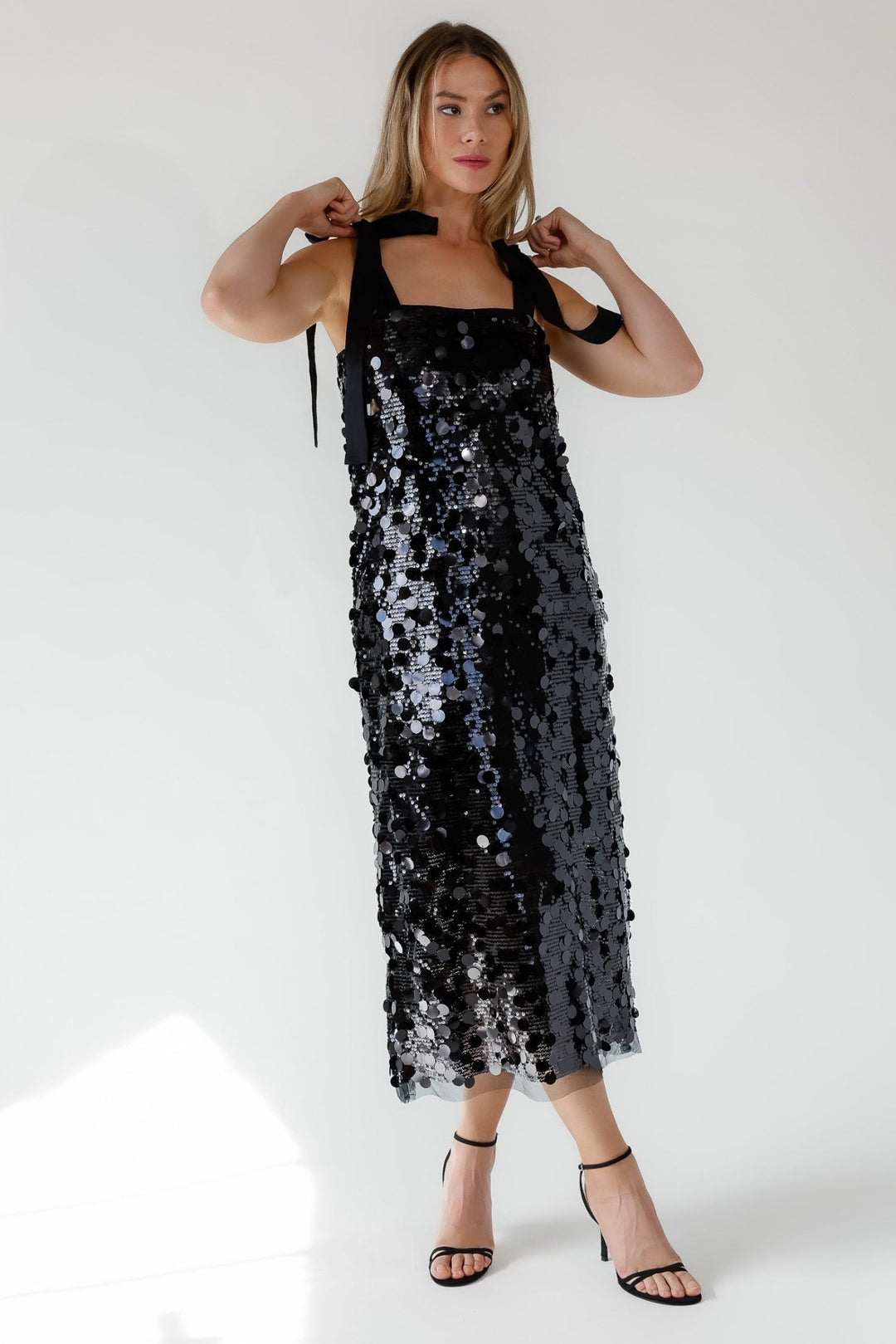 Della Black Sequin Embellish Midi Dress - Final Sale - JO+CO