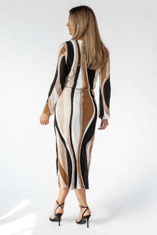 Selah Mocha Wave Print Maxi Dress - Final Sale - JO+CO