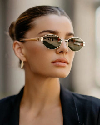 Verona Sunglasses: Gold/Black Lens - JO+CO