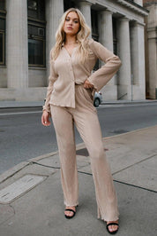 Plissé Panache Taupe Pants - JO+CO